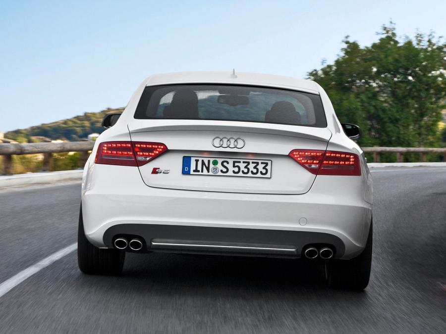  Audi S5 Sportback 2010 года  (WW) (фото 19 из 23)